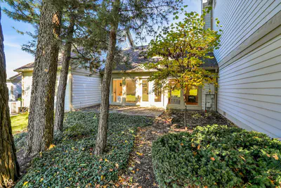 9308 Spring Forest Drive, Indianapolis - 28