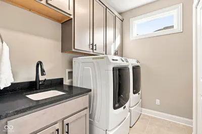 6891 Acadia Lane, Zionsville - 17