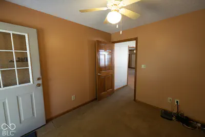554 Cresthaven Drive, Indianapolis - 31