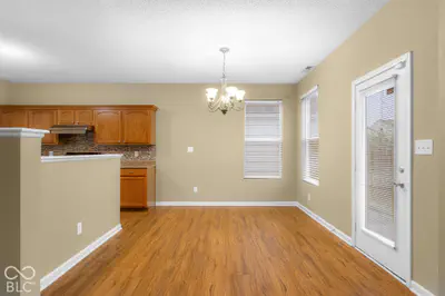 2322 Middle View Drive, Columbus - 14