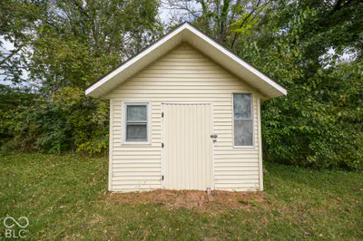 706 7th Street, Shelbyville - 17