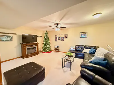 201 Janeway Drive, Veedersburg - 26