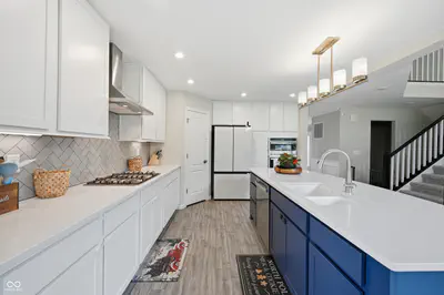 227 Oakhurst Way, Westfield - 11