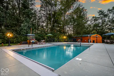 9502 100, Zionsville - 15