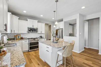 14602 Foggy Glen Way, Fishers - 14