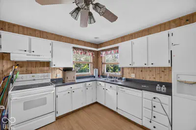4203 W Arlington Road, Bloomington - 16