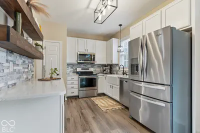 8891 Woodlark Drive, Fishers - 17