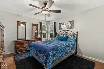 212 Olive Court, Rockville - 18