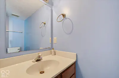 5949 Bowie Lane, Indianapolis - 6