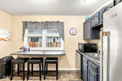 212 Olive Court, Rockville - 12