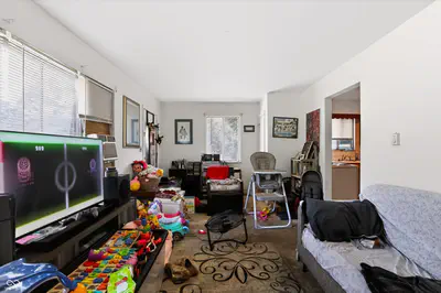 1612 Willis Drive, Bloomington - 44