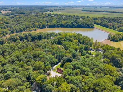 5432 Whittier Drive, Knightstown - 55
