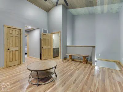 7951 Laurel Drive, Nineveh - 17