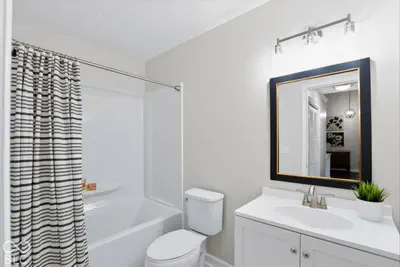 3323 Eden Village Drive, Carmel - 25