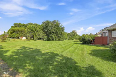 7630 Bluebird Court, Brownsburg - 40