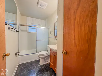 1101 N Belmont Avenue, Indianapolis - 16