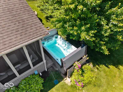 9661 Wading Crane Avenue, Fishers - 2
