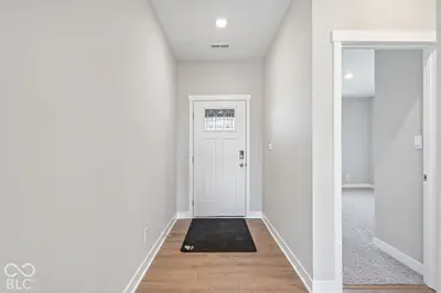 1093 Blackstone Avenue, Franklin - 6