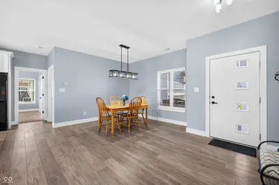 705 N Sobota Way, Trafalgar - 9