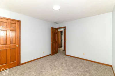 8129 Burn Court, Indianapolis - 32