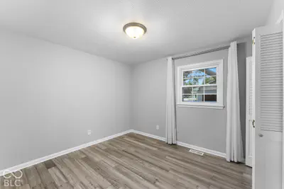 1521 Robin Hood Drive, Seymour - 22