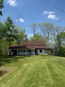 7811 Sanes Road, Connersville