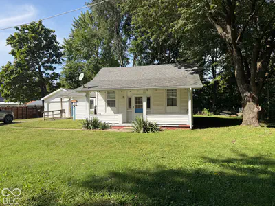 890 Columbia Avenue, Middletown - 2