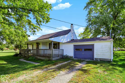 6405 Bethel Avenue, Muncie - 38