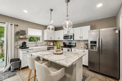 9906 Orange Blossom Trail, Fishers - 16