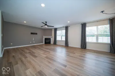 2040 St Clifford Drive, Indianapolis - 9