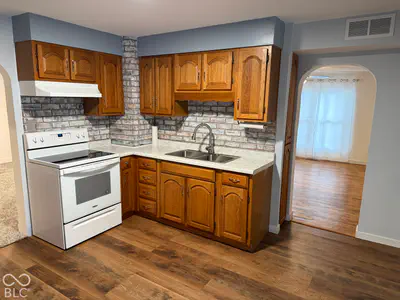 202 S Main Street, Kennard - 21