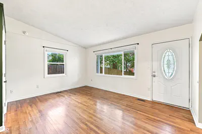 414 Sleepy Hollow Drive, Plainfield - 5