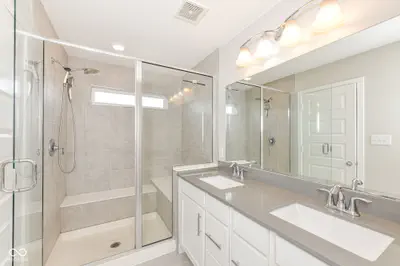 17276 Henslow Drive, Westfield - 20