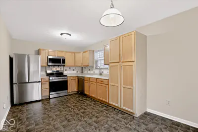 130 Rambling Road, Greenfield - 11