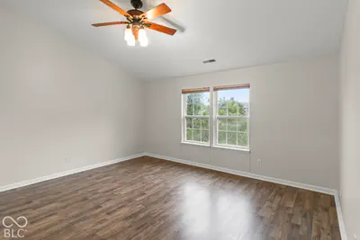 6552 Amherst Way, Zionsville - 25