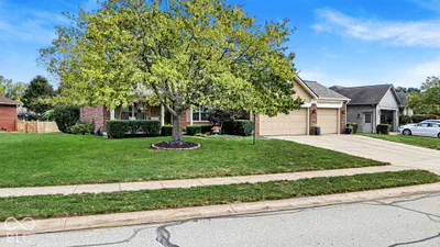 7291 Plantation Lane, Avon - 65