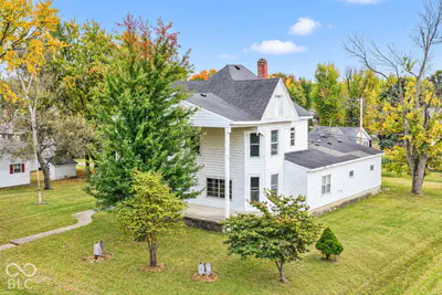 703 E Walnut, Frankton - 2
