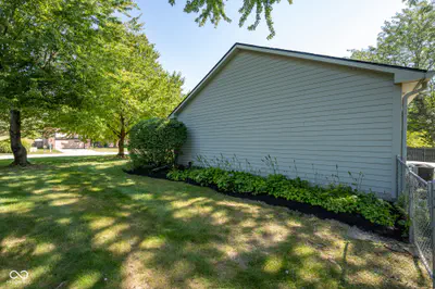 9859 Beam Ridge Drive, Indianapolis - 24