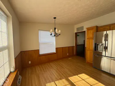 141 Sunset Court, Cicero - 5
