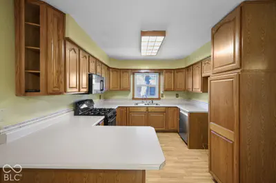 7119 W Lockerbie Drive, Indianapolis - 11