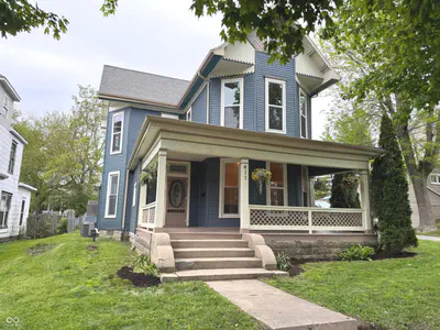411 Perkins Street, Rushville