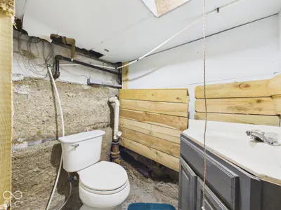 2817 S Liberty Street, Muncie - 27