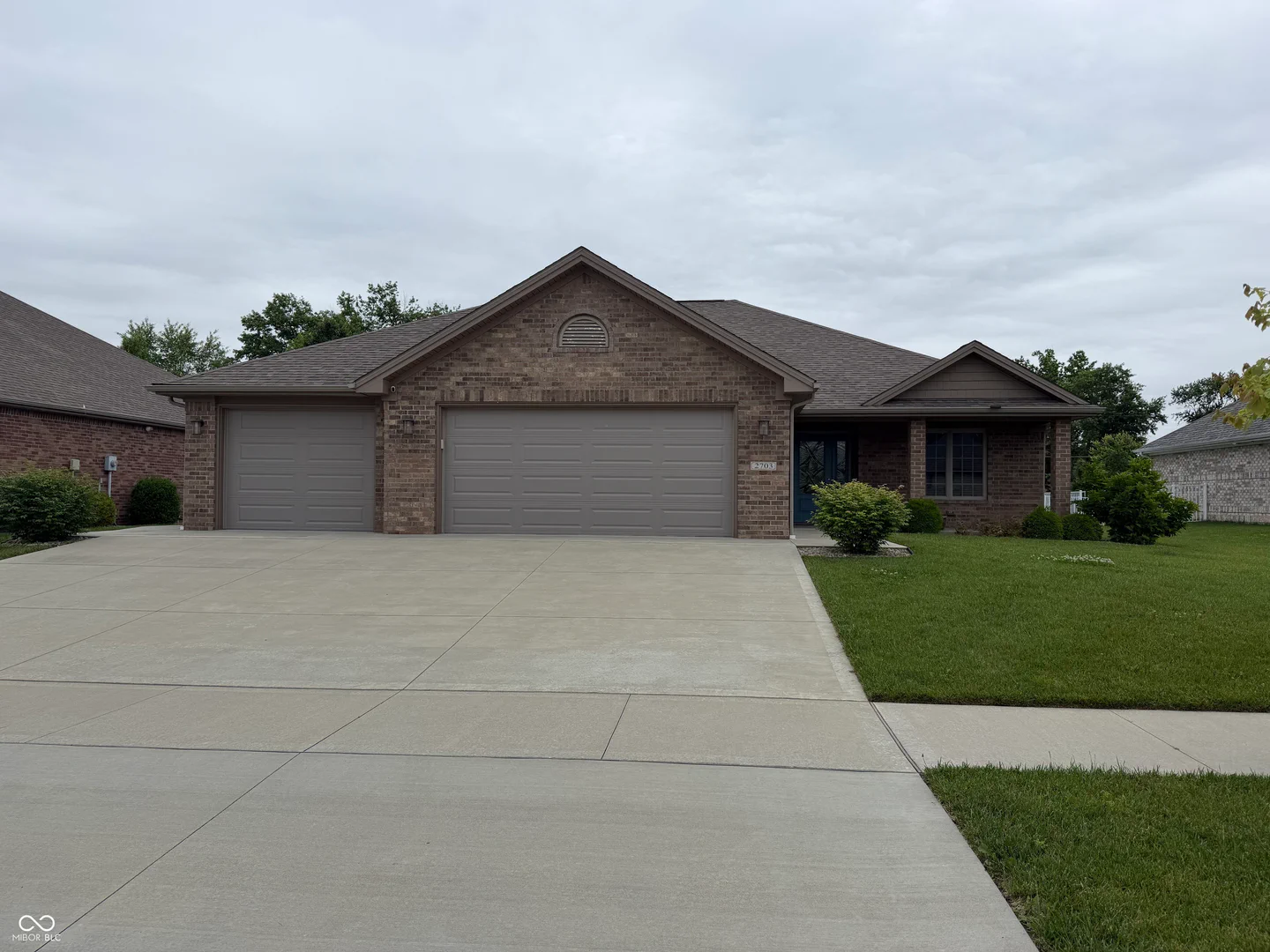 2703 Poplar Woods Lane, Columbus