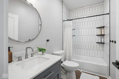 26 N Hamilton Avenue, Indianapolis - 20