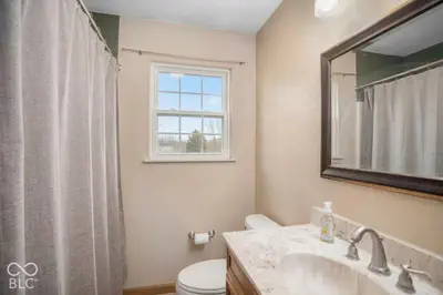 1709 Woodmont Drive, Muncie - 18