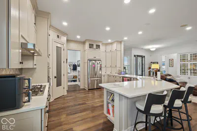 15112 Kampen Circle, Carmel - 9