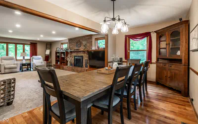 1653 300, Greenfield - 12