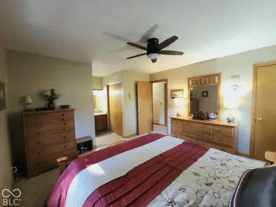 1345 Crest Court, Plainfield - 27