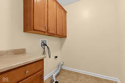 18921 Round Lake Road, Noblesville - 18