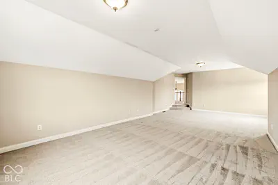 10527 Serra Vista Point, Fishers - 32